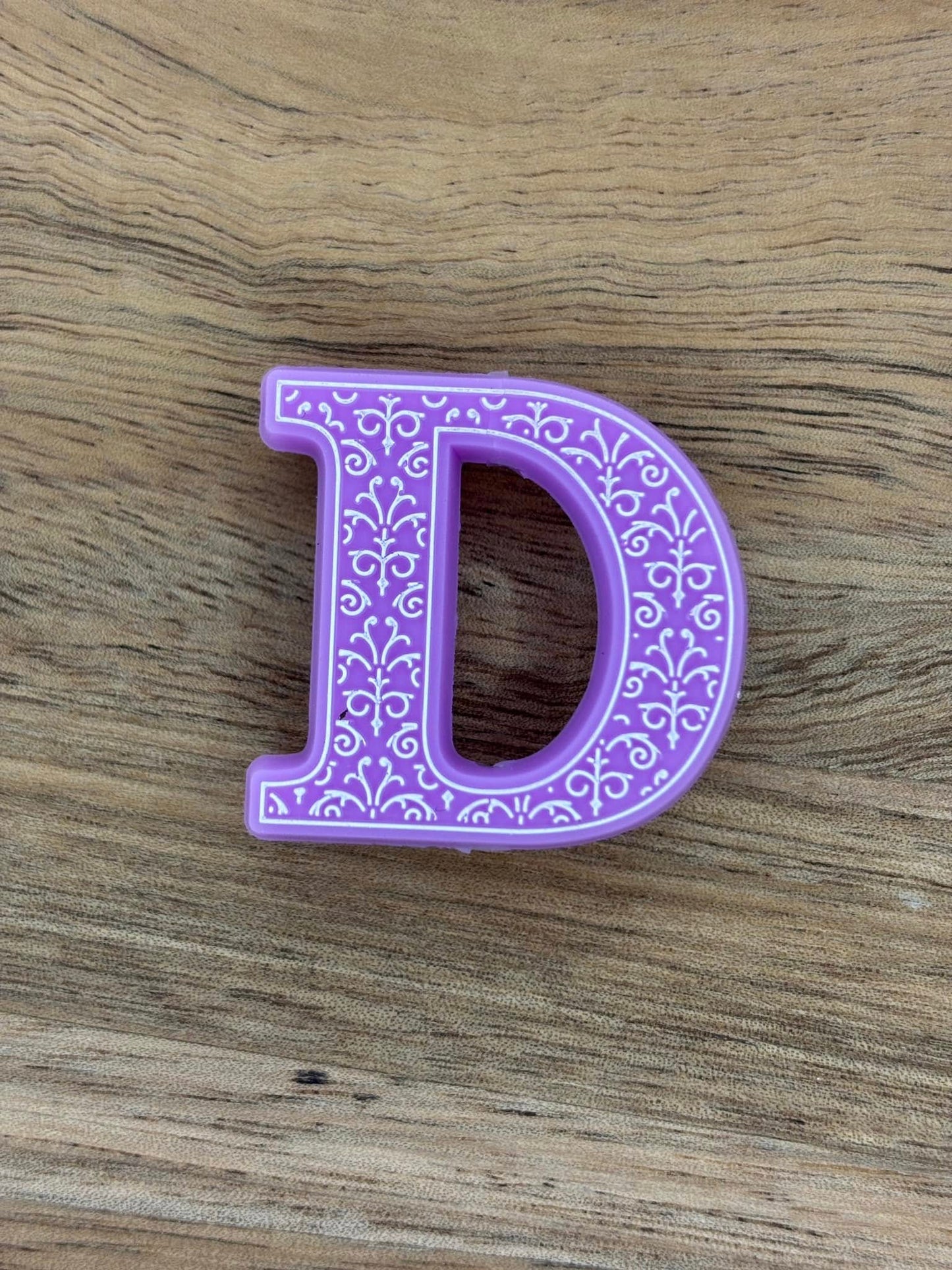 Alphabet D Silicone Focal