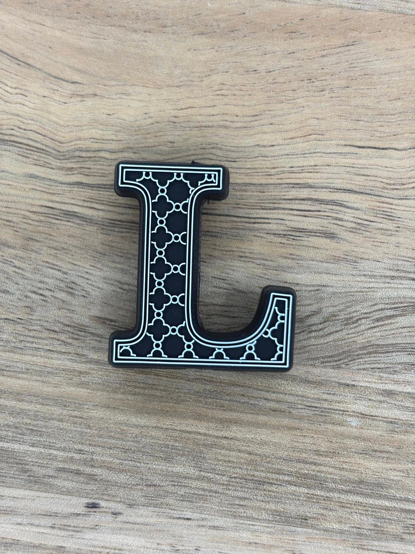 Alphabet L Silicone Focal