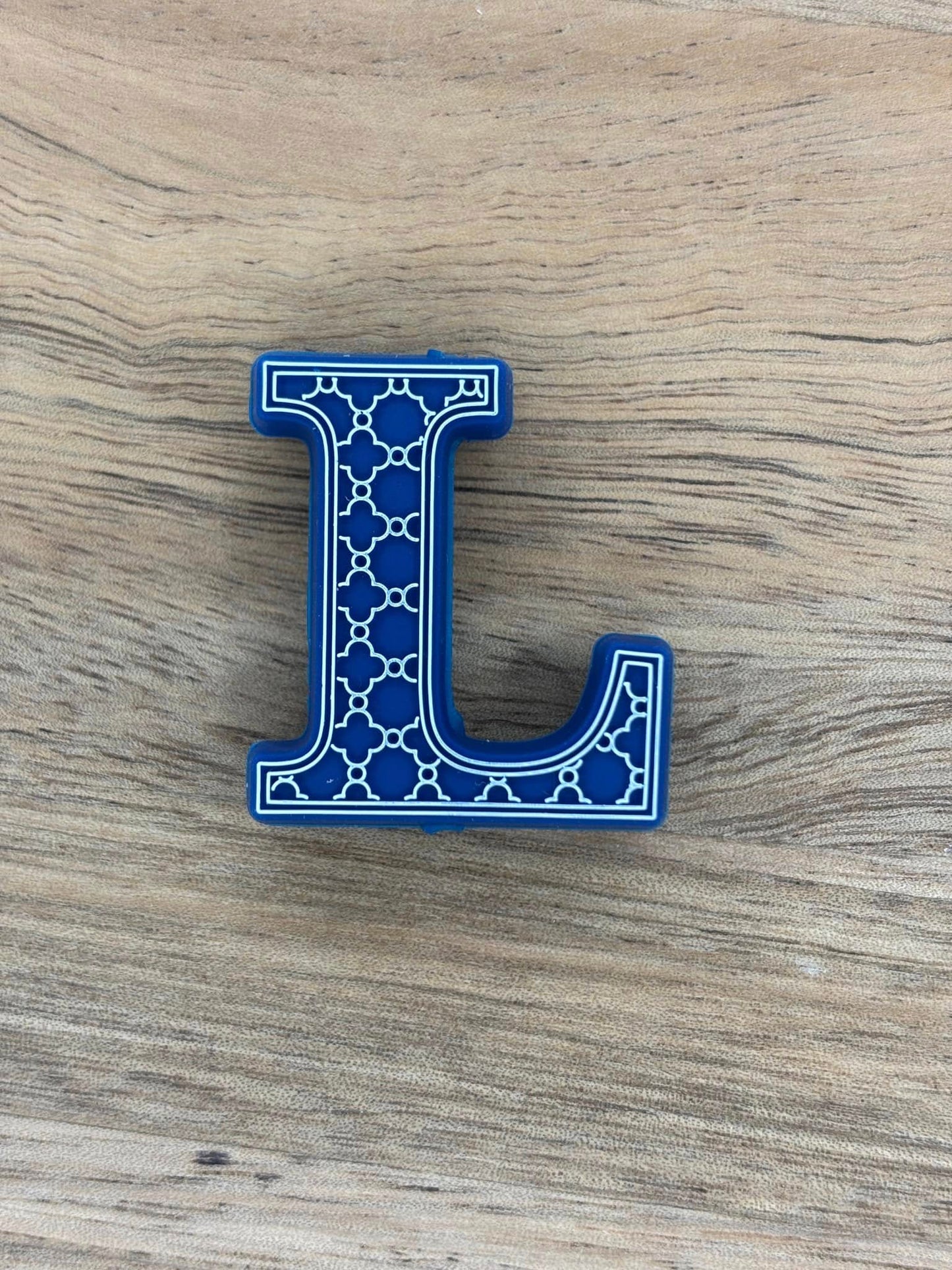 Alphabet L Silicone Focal